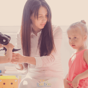 Professional babysitter taking care of young children in the cantons of Geneva and Vaud